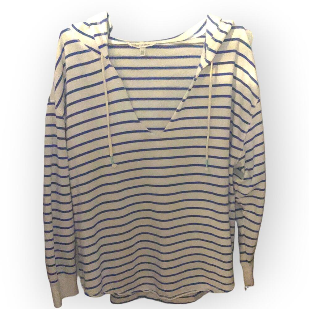 Victoria's Secret Pullover hooded sweatshirt Sz XL